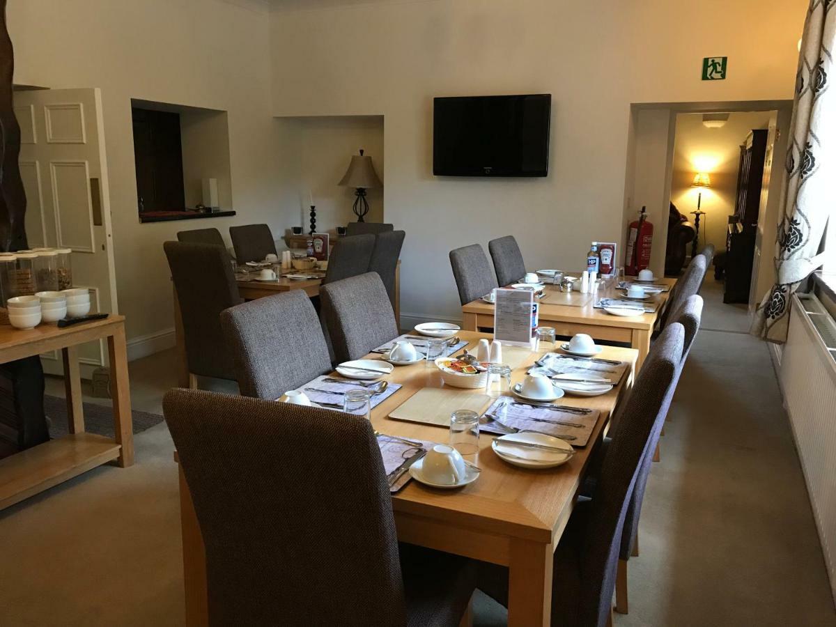 Bridge Farm Hotel Leeds  Extérieur photo