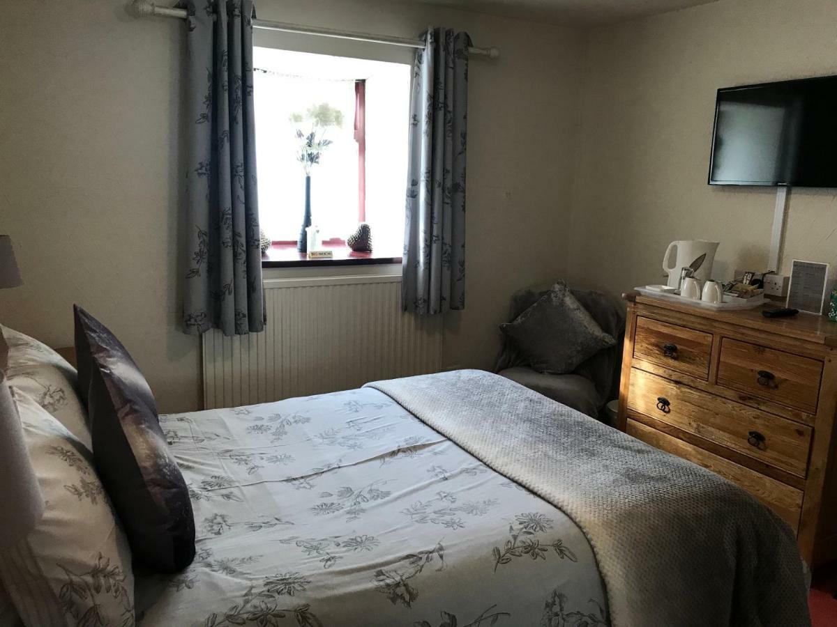 Bridge Farm Hotel Leeds  Extérieur photo